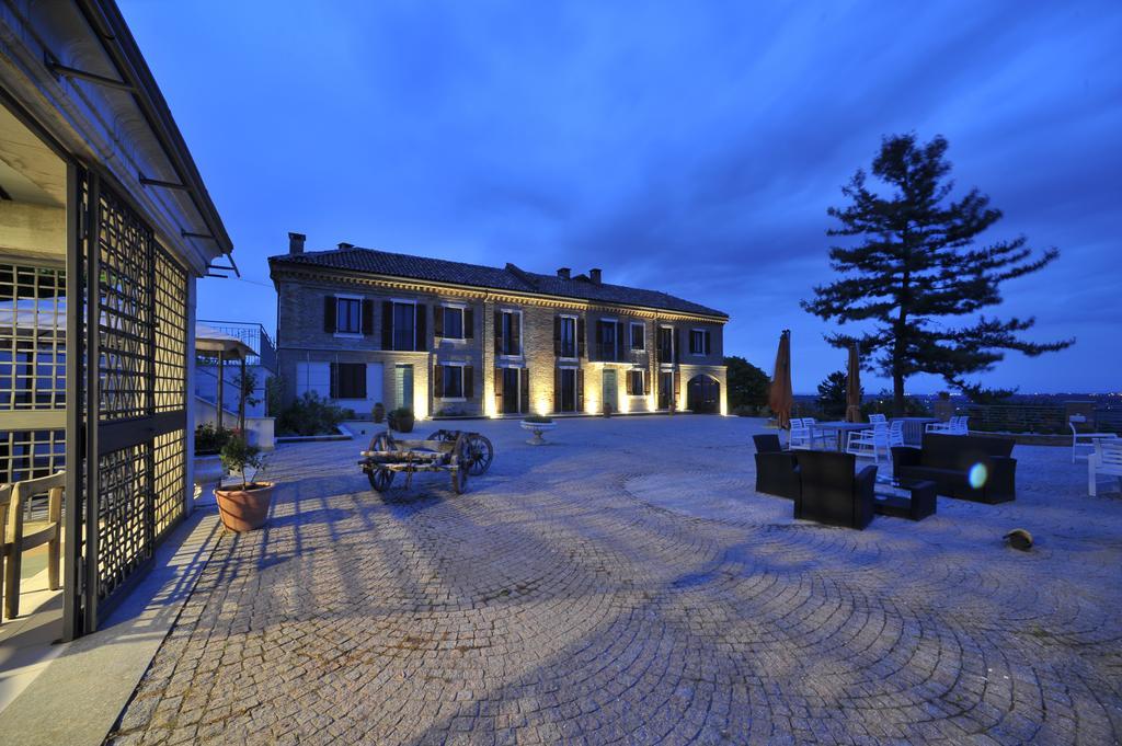 科斯蒂廖莱达斯蒂Cascina San Michele住宿加早餐旅馆 外观 照片